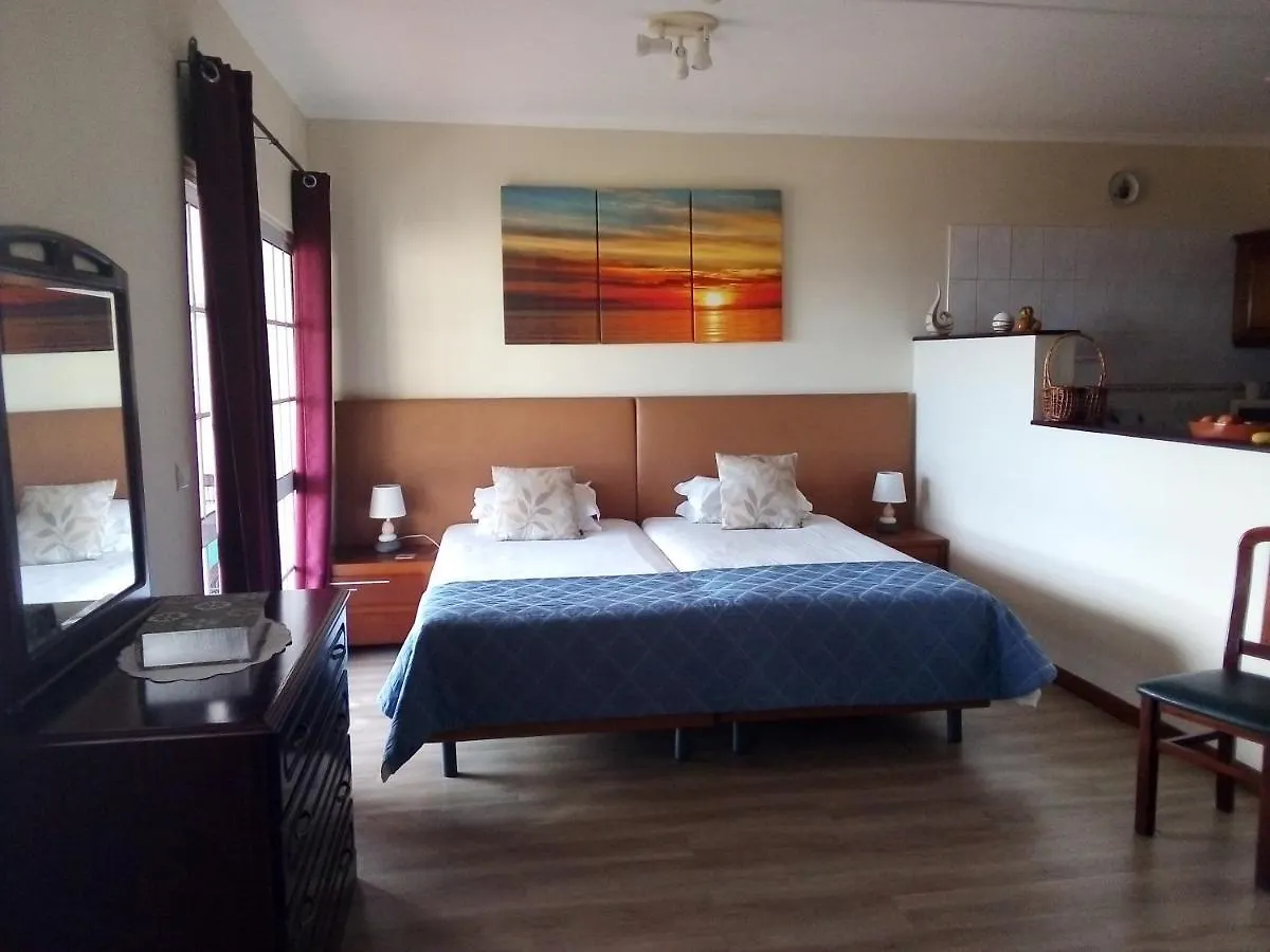 Apartments Vista Oceano Funchal  Portugalia