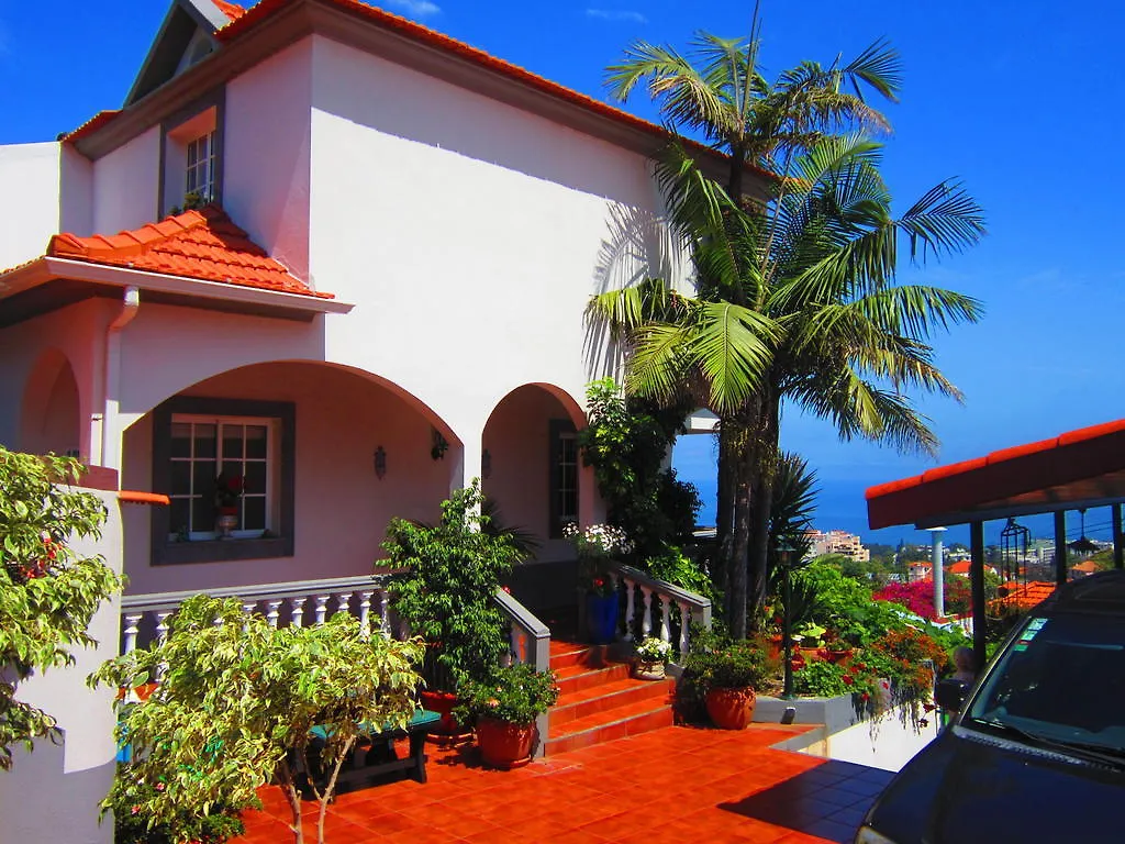 Apartments Vista Oceano Funchal  Portogallo